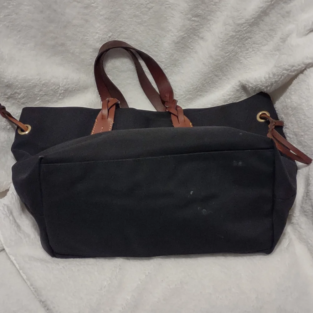 Dooney & Bourke Tote - Picture 2 of 7